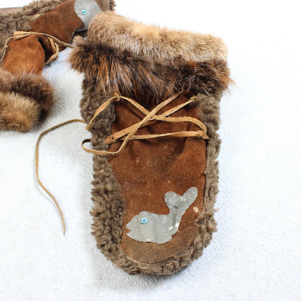 Vintage Handmade Shearling Slippers Woman 10 Brown Fur Lace Winter Moccasins - Picture 4 of 8